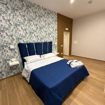 Il Regno Di Napoli Hotel Екстериор снимка