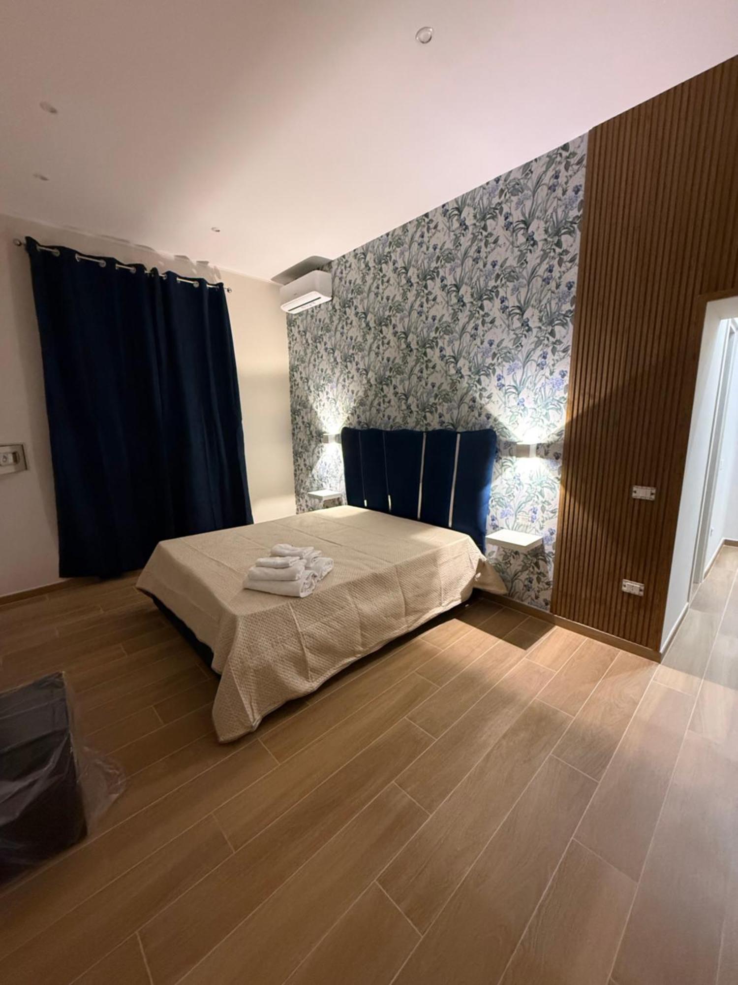 Il Regno Di Napoli Hotel Екстериор снимка