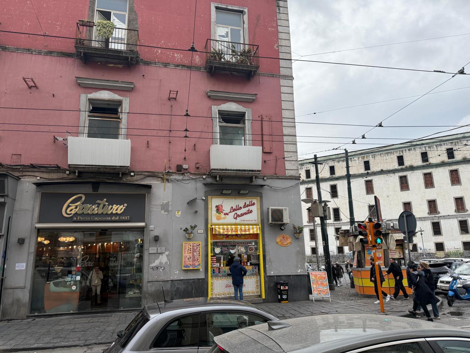 Il Regno Di Napoli Hotel Екстериор снимка