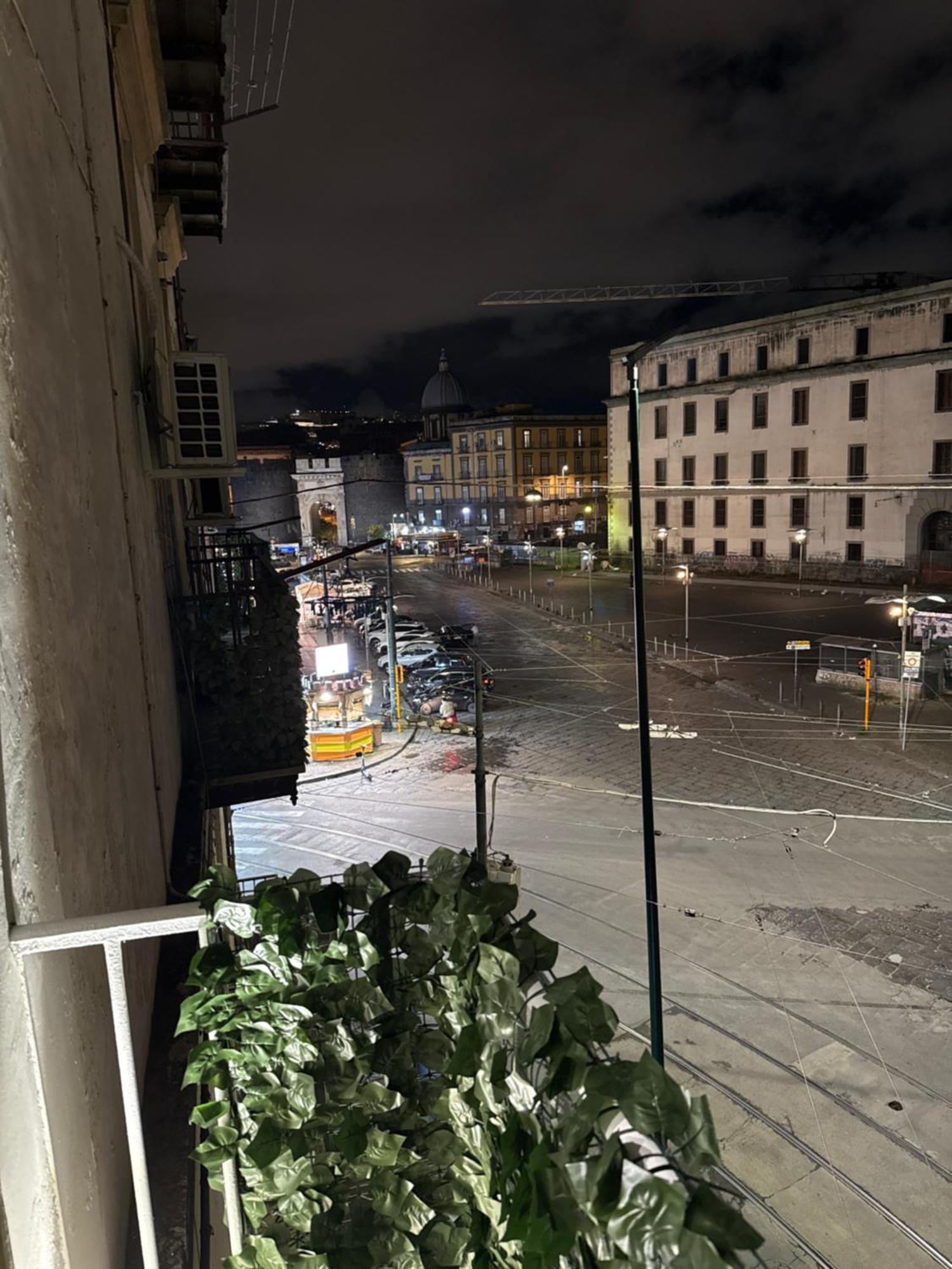 Il Regno Di Napoli Hotel Екстериор снимка