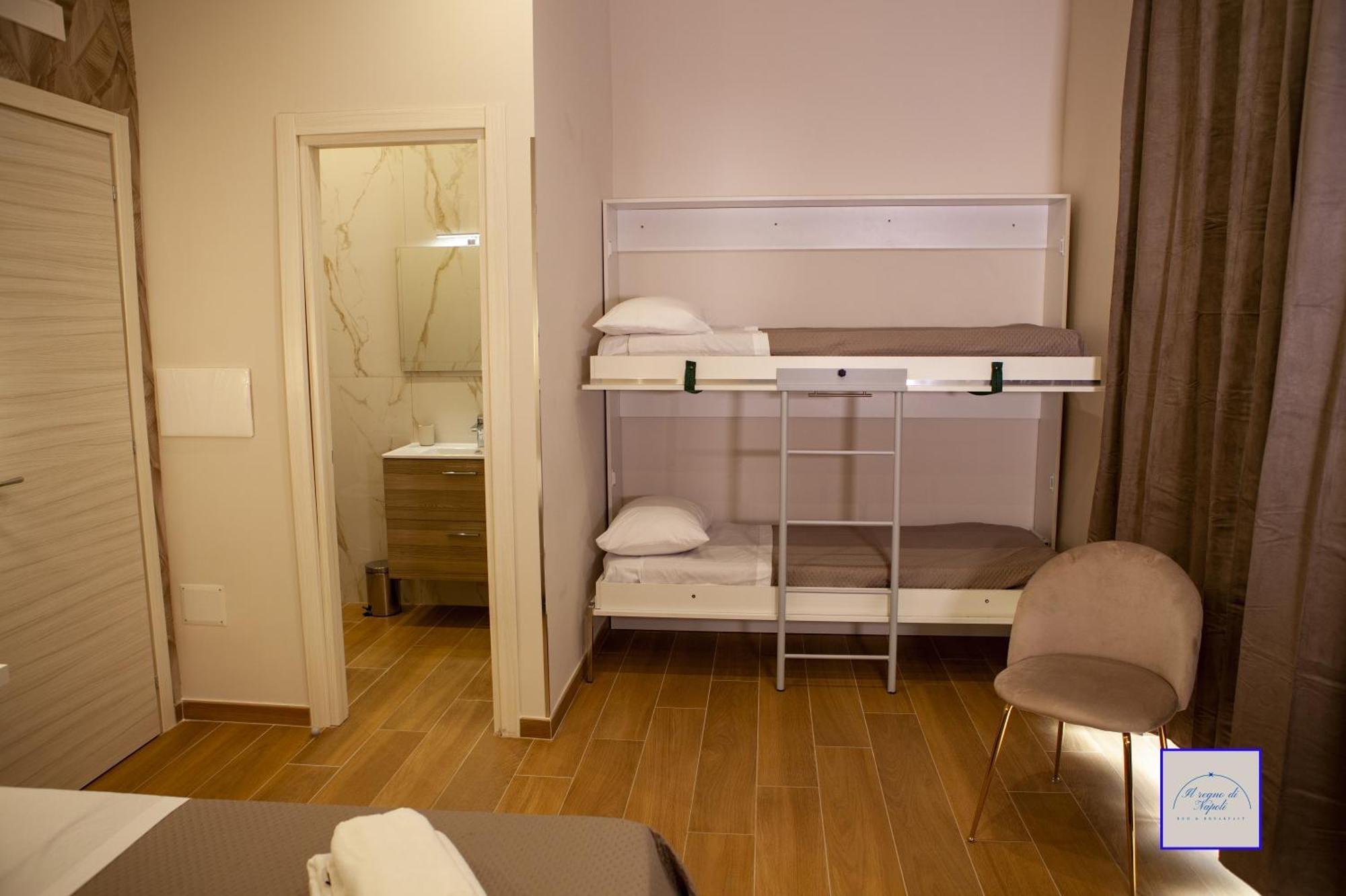 Il Regno Di Napoli Hotel Екстериор снимка