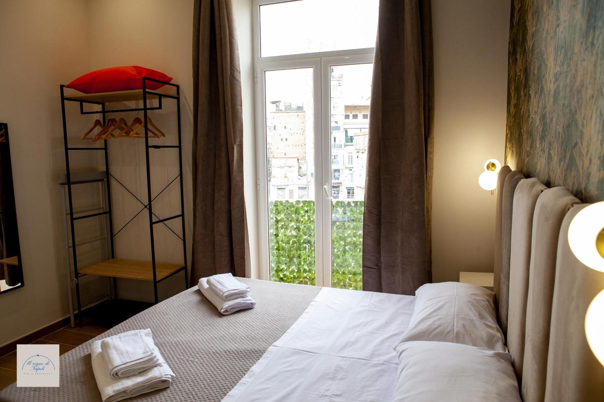 Il Regno Di Napoli Hotel Екстериор снимка